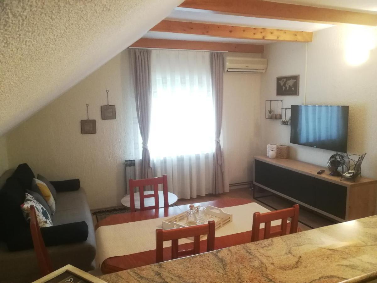 Apartmant & Room Bruna Дрежник Град Экстерьер фото